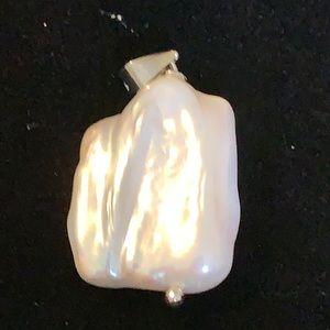 White Pearl Pendant